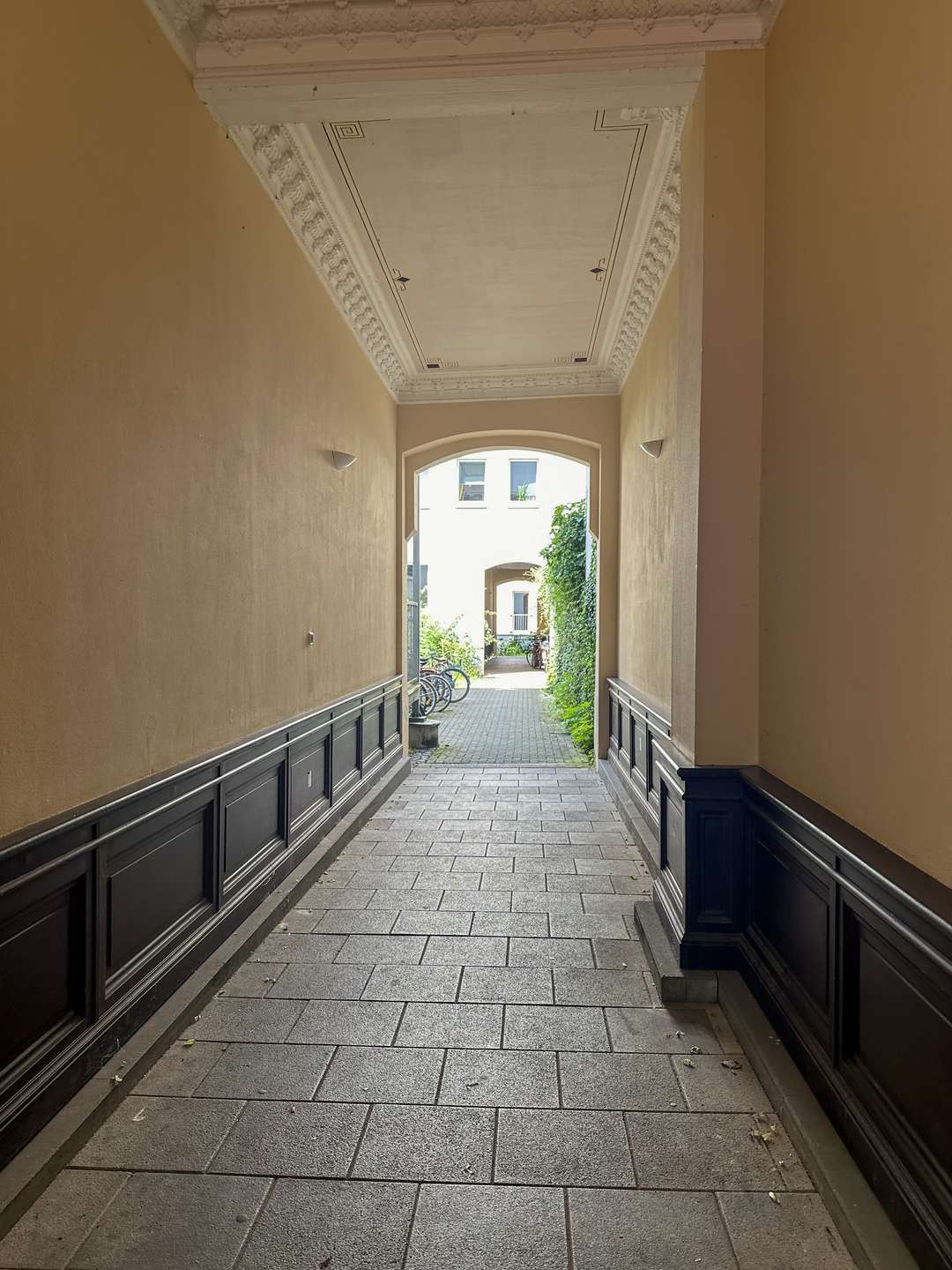 Property thumbnail 3