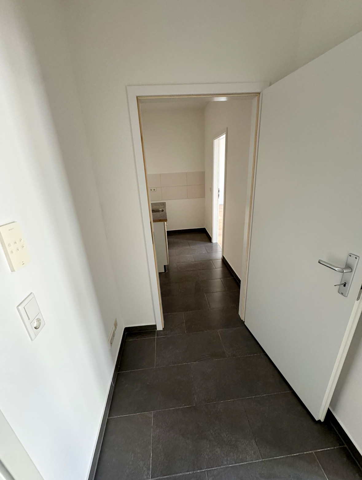 Property thumbnail 8