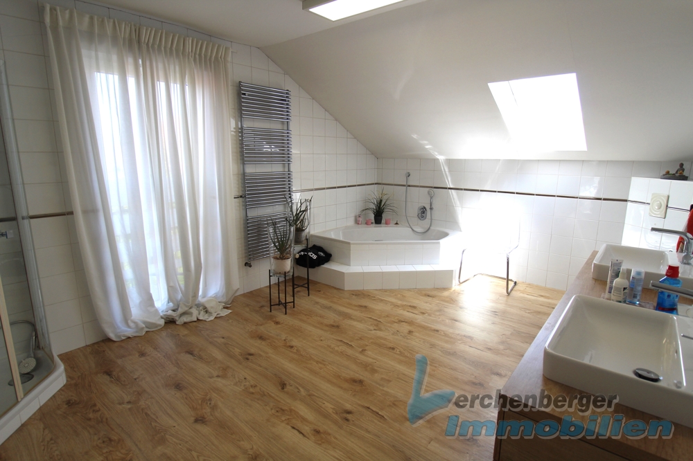 ***Lichtdurchflutetes Einfamilienhaus mit traumhaften Garten in der Gottfriedingerschwaige*** – Gottfrieding / Gottfriedingerschwaige – Vorschaubild 19