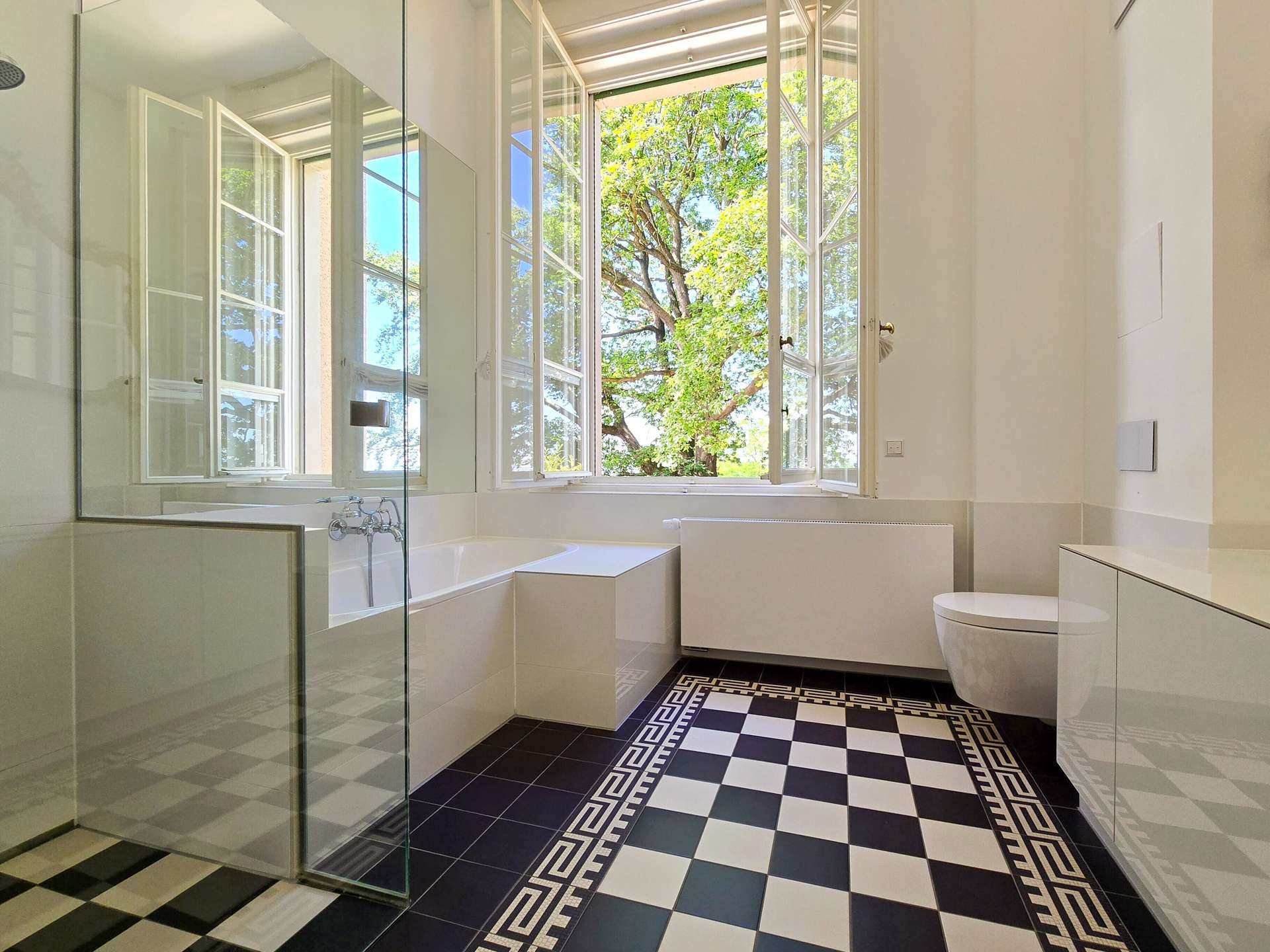 Property thumbnail 8