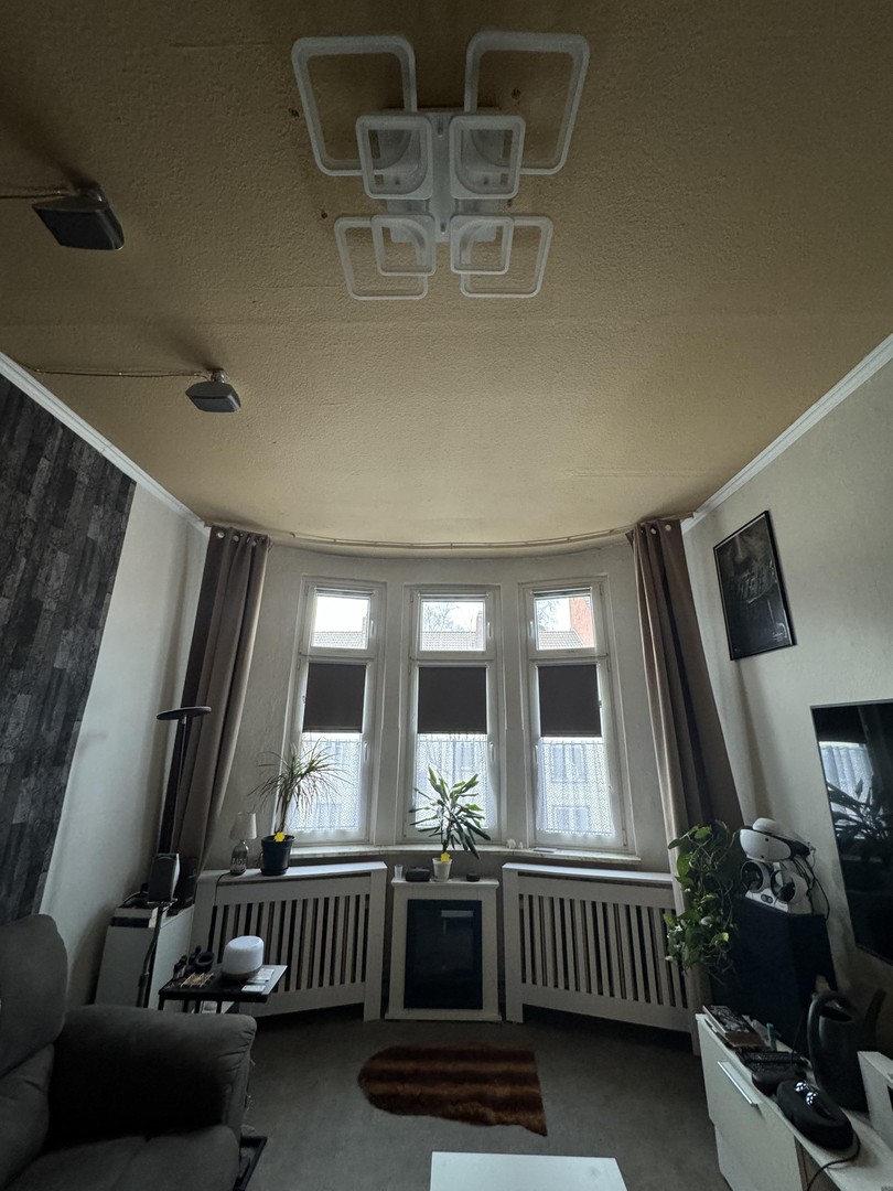 Property thumbnail 9