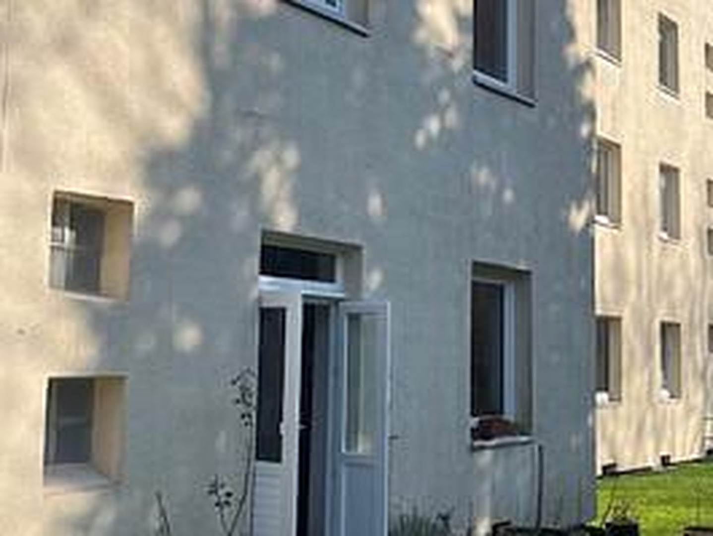 Property thumbnail 8