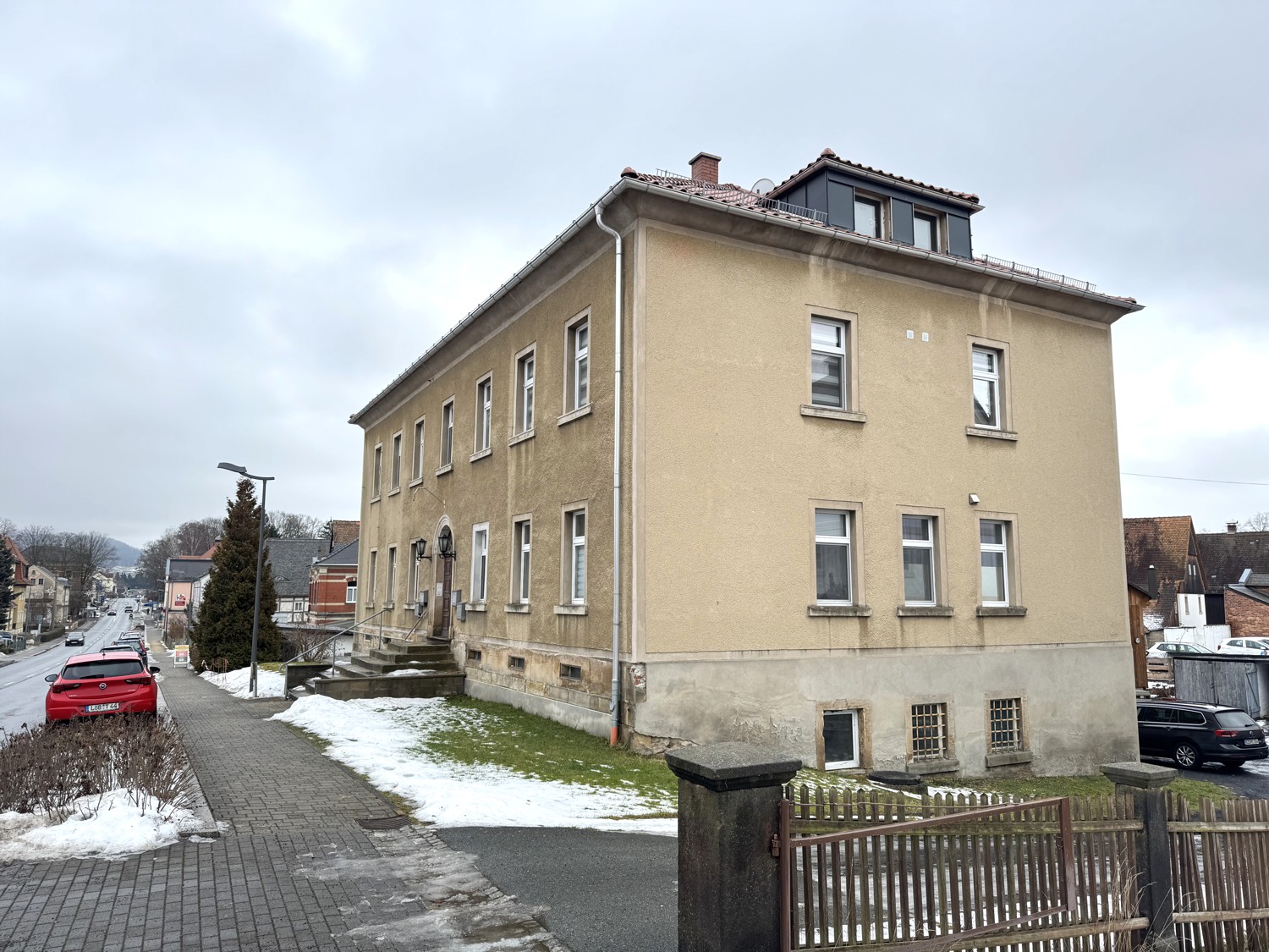 bg