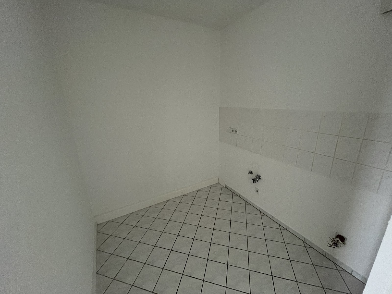 +++ 4-Raum-Wohnung in Chemnitz wartet auf Dich! – Chemnitz – Vorschaubild 9