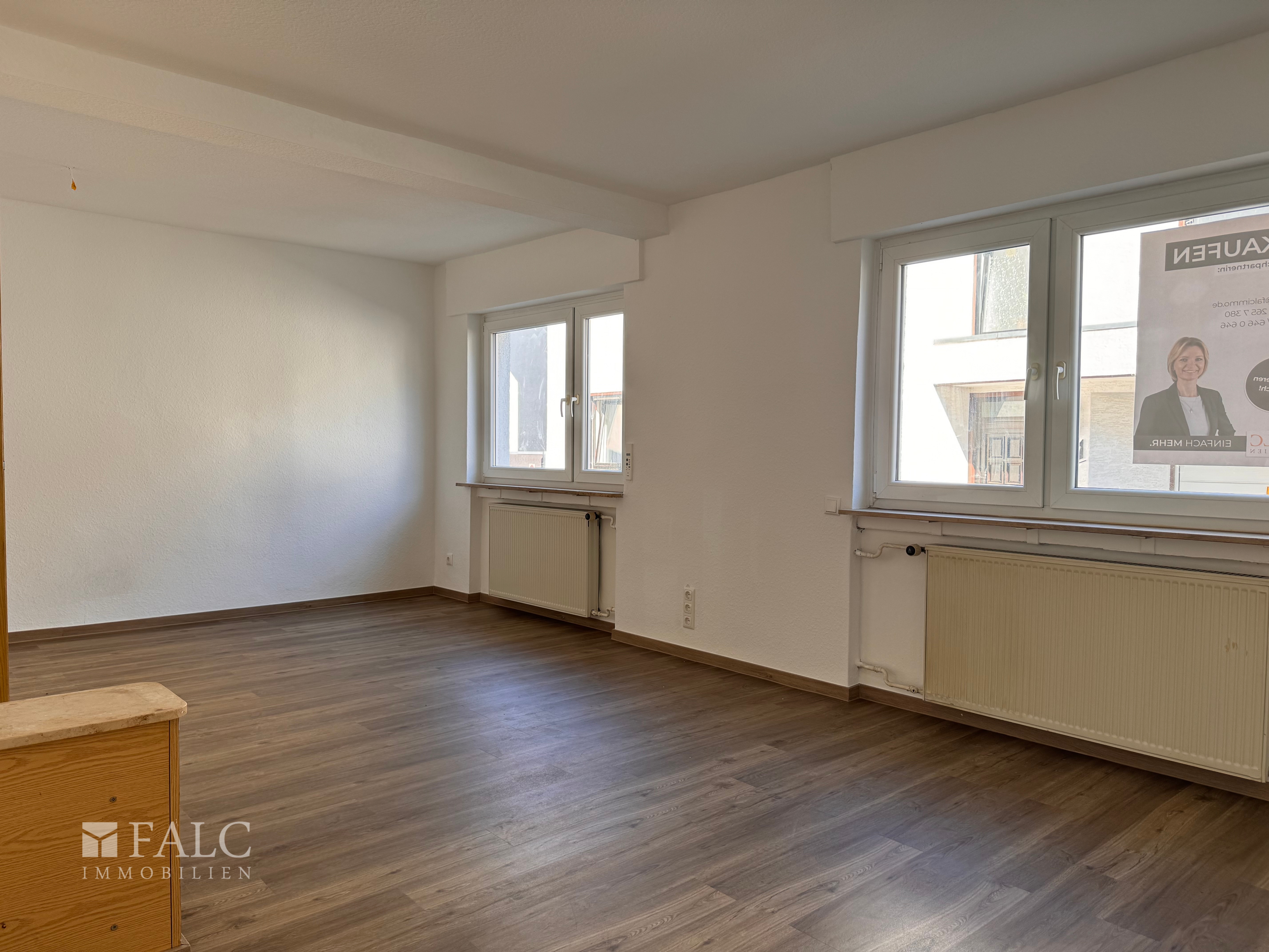 "Ruhig gelegenes Wohnhaus mit großzügiger Raumaufteilung, Werkstatt und Stellplätzen in Darmstadt" – Darmstadt – Vorschaubild 14