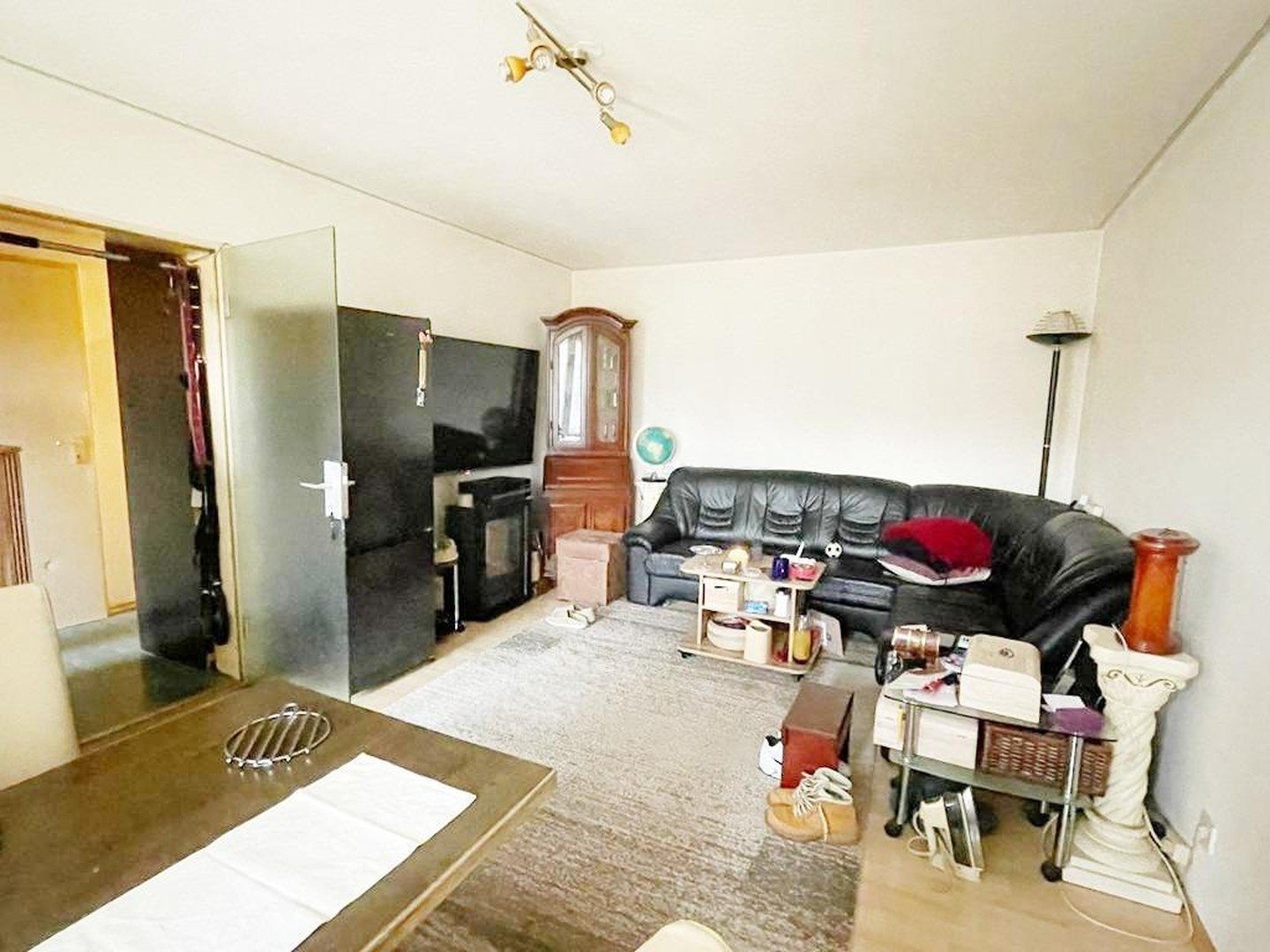 Property thumbnail 2