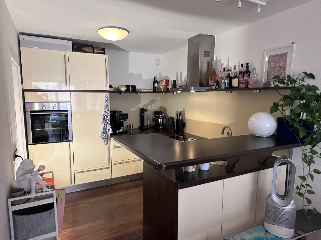 Property thumbnail 3