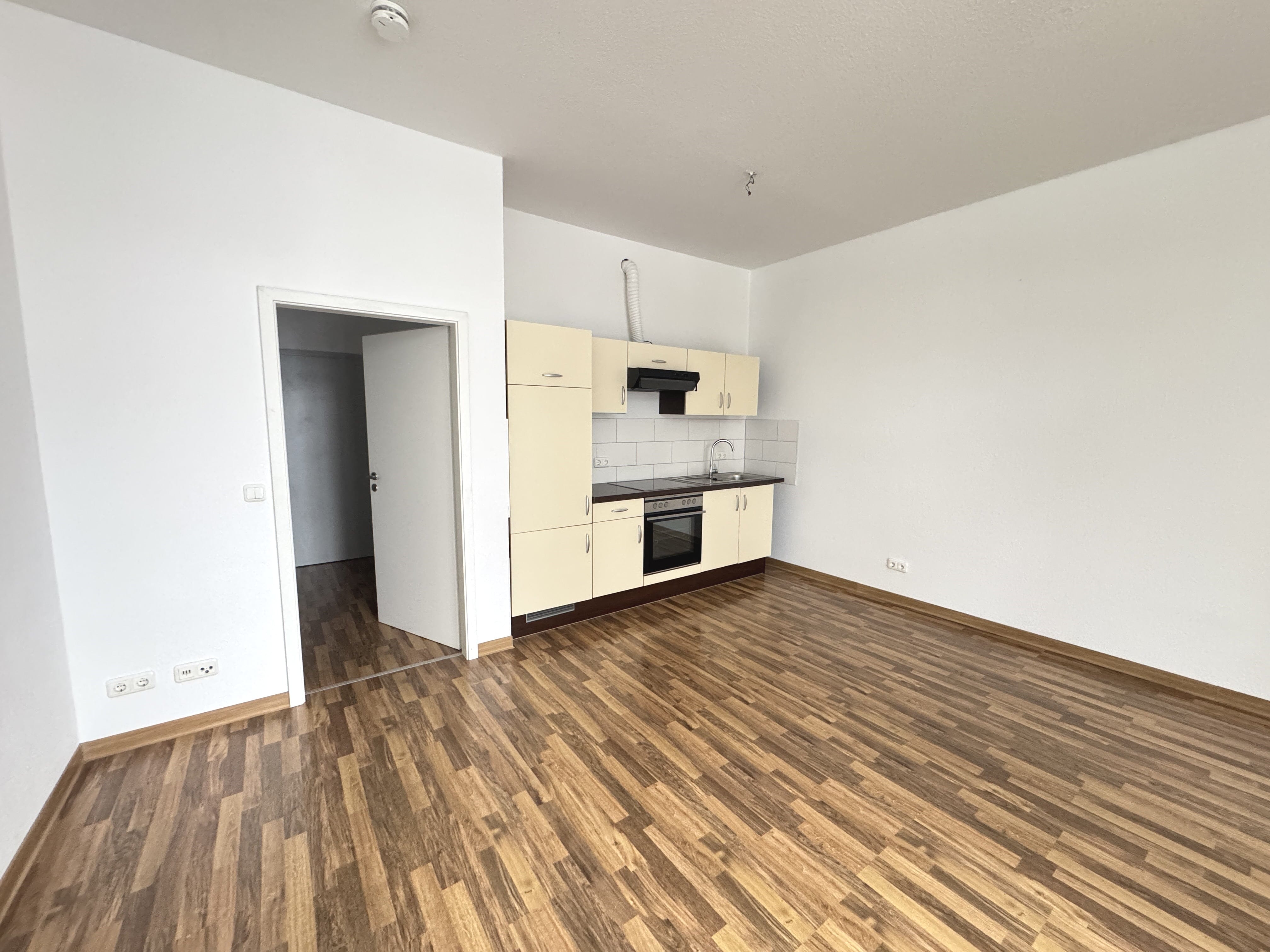 Gemütliche Single-Wohnung mit EBK & Terrasse – Magdeburg – Vorschaubild 5