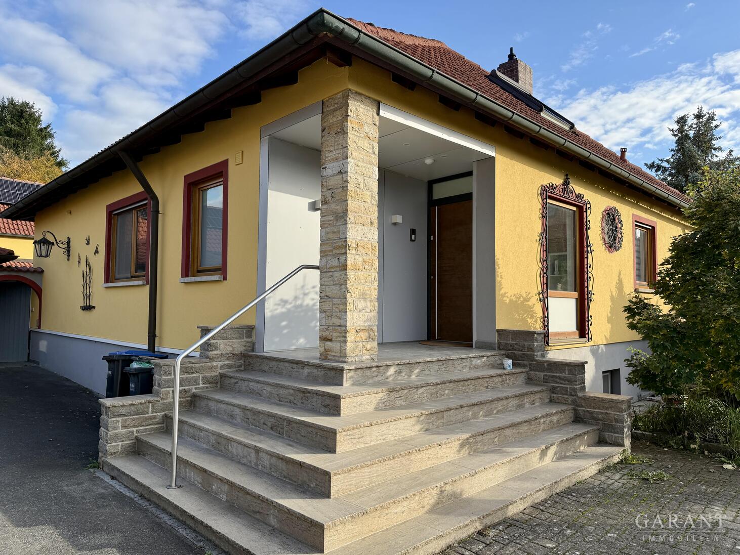 bg