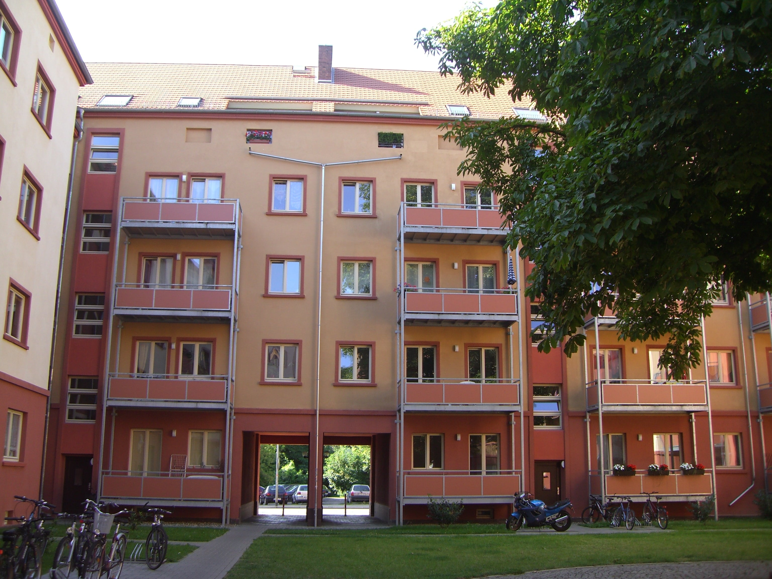 Gemütliches Stadtleben: 3-Zimmer-Wohnung in Magdeburg-Stadtfeld-Ost – Magdeburg – Vorschaubild 2