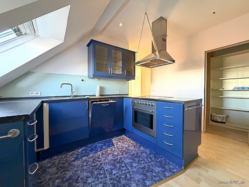 Property thumbnail 10