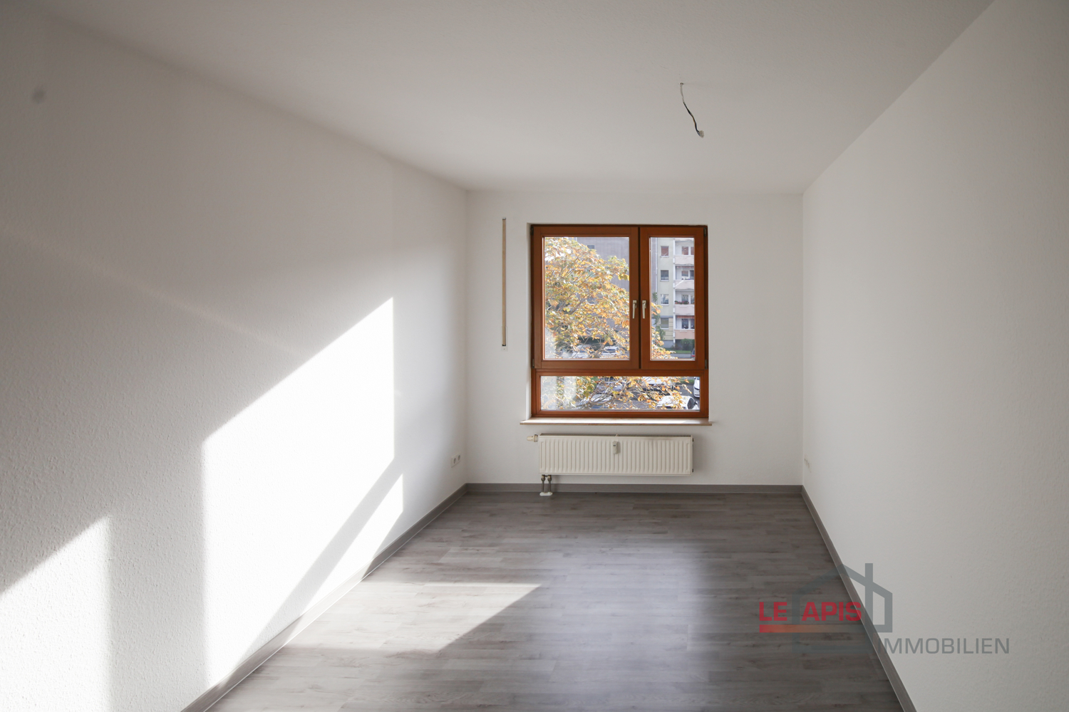 Property thumbnail 9