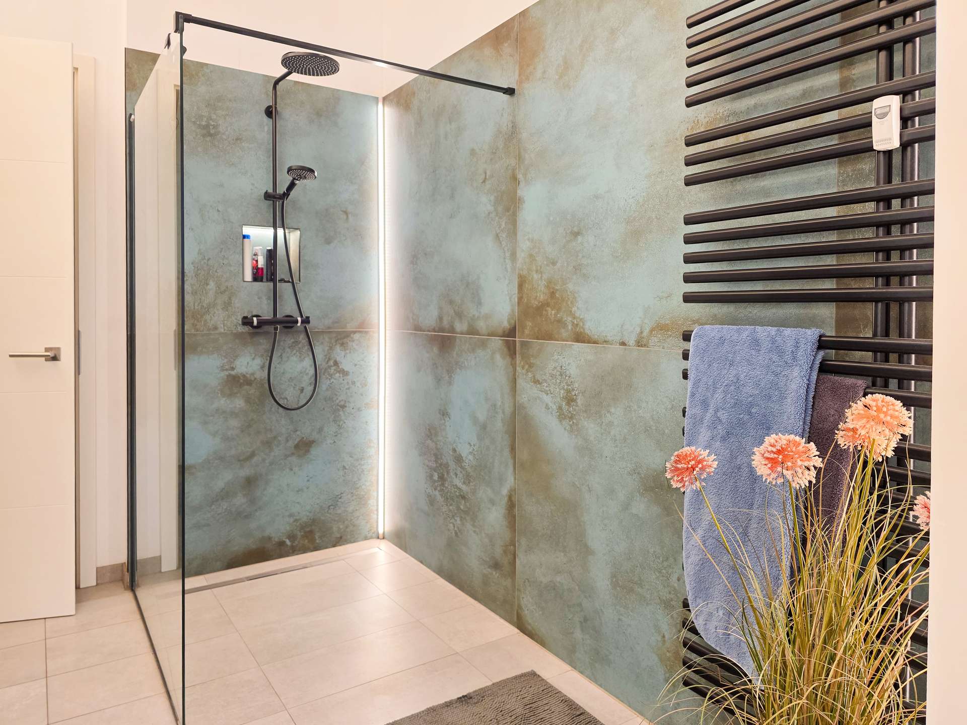 Property thumbnail 10