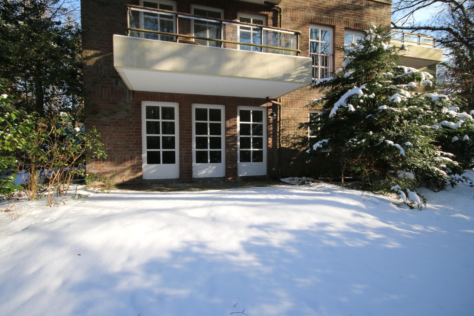 Property thumbnail 4