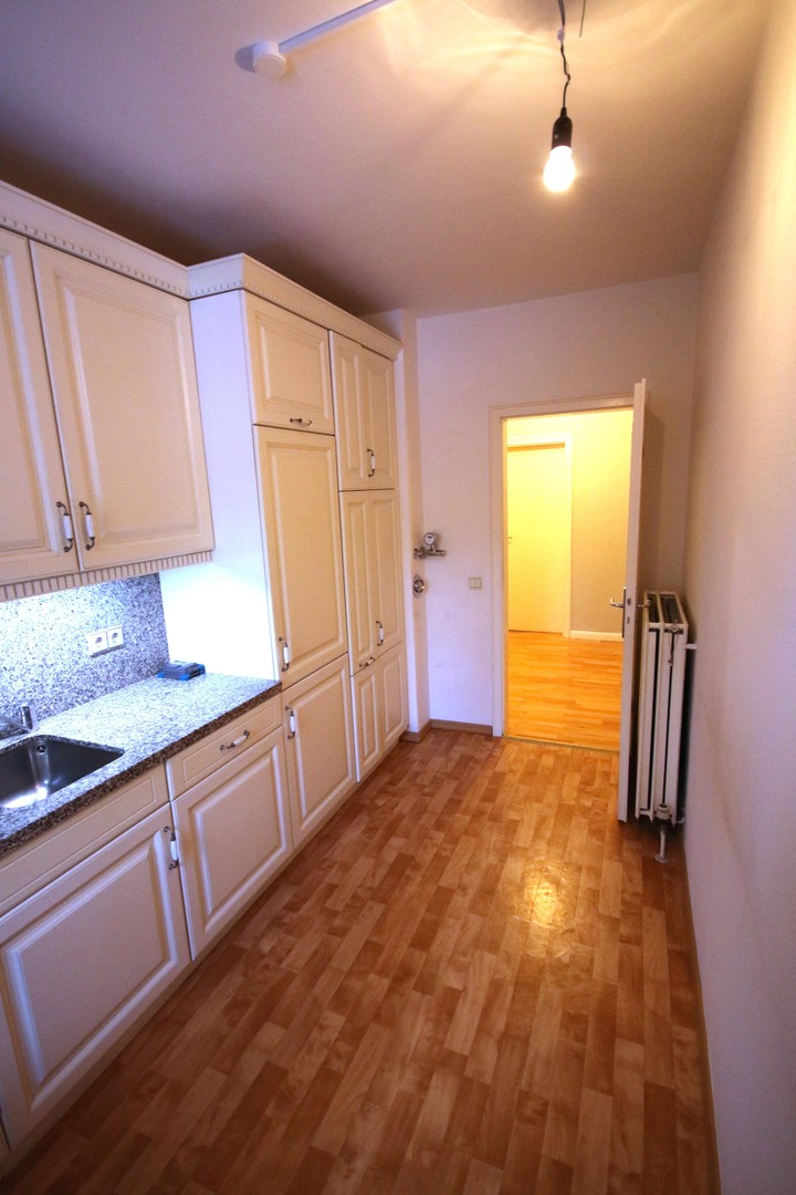 Property thumbnail 9