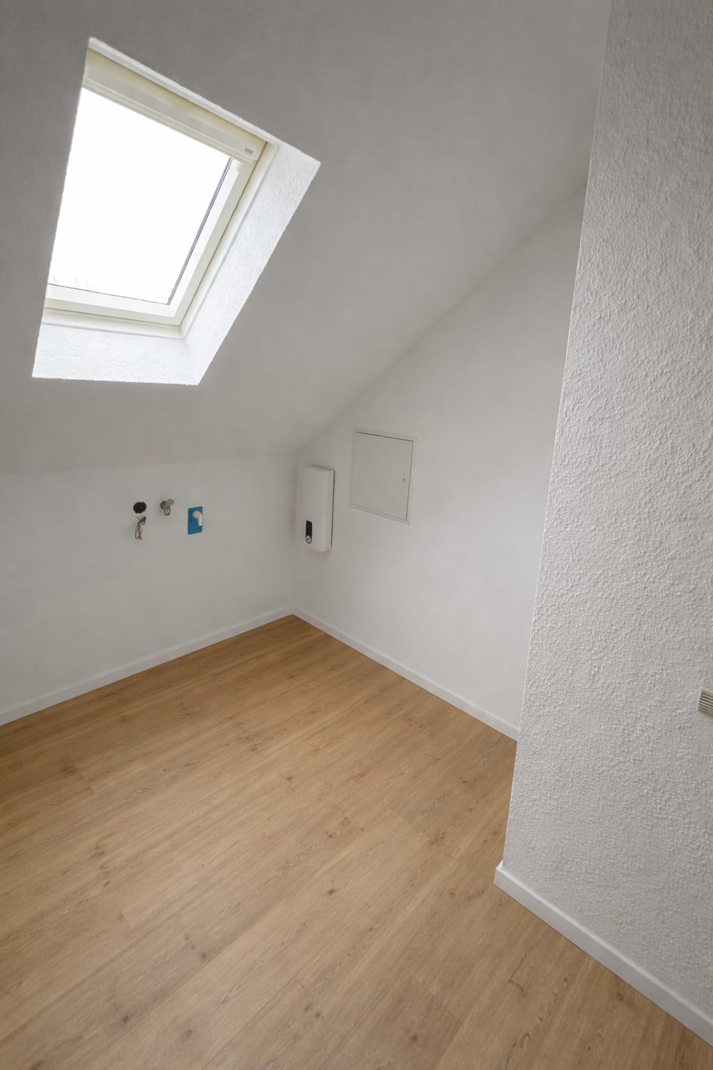 3 Zimmer Dachgeschosswohnung mit frz. Balkon – Pattensen bei Hannover – Vorschaubild 6