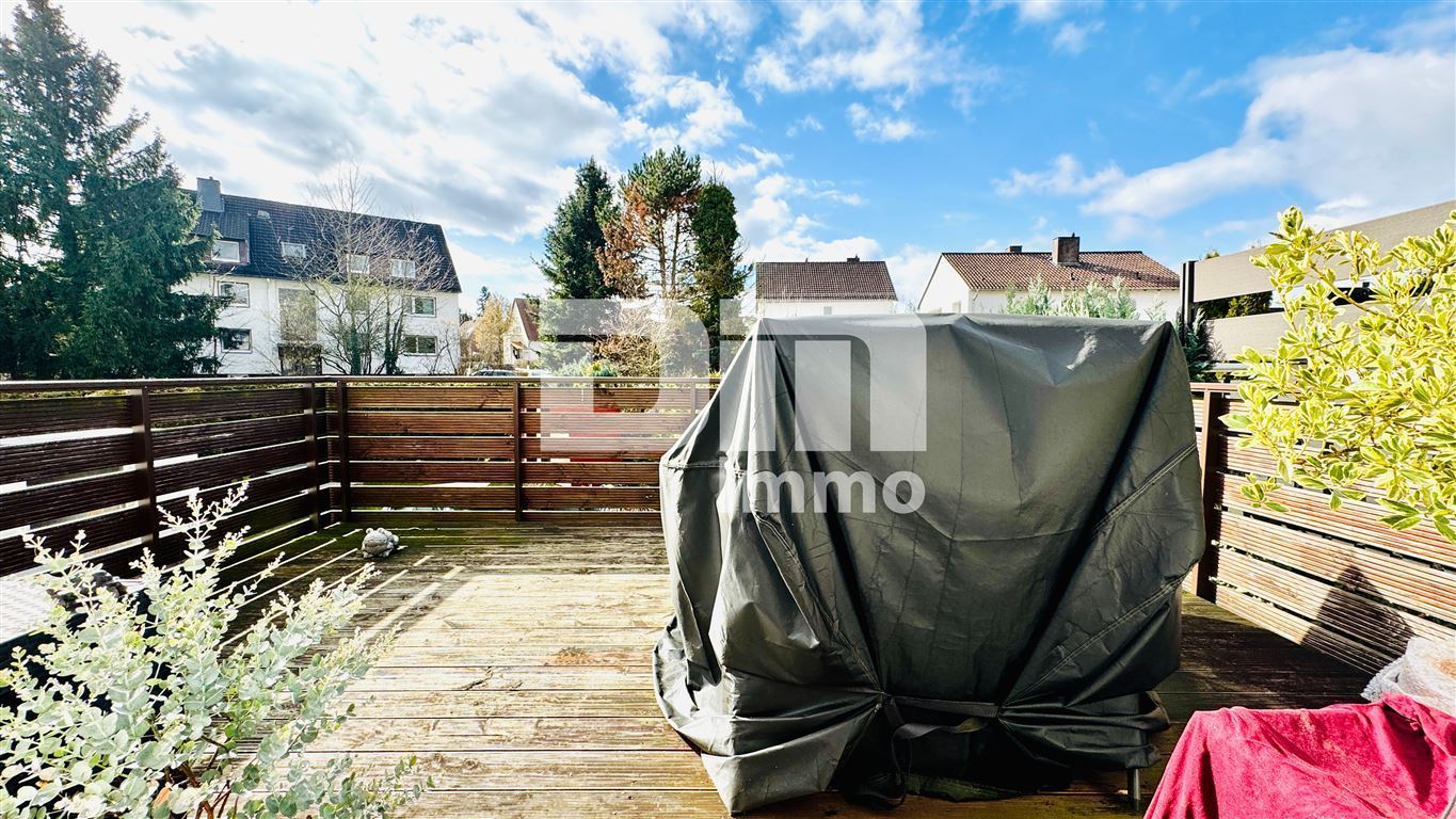 Ein bis Zweifamilienhaus mit 2 Terrassen, Garage und angelegtem Gartenbereich – Niestetal – Vorschaubild 24