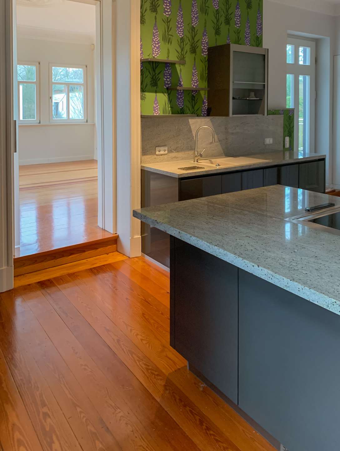 Property thumbnail 9