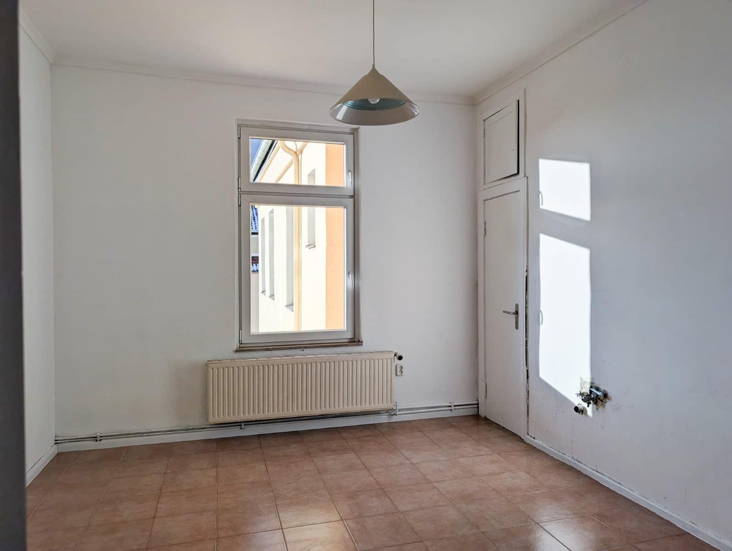 Property thumbnail 6