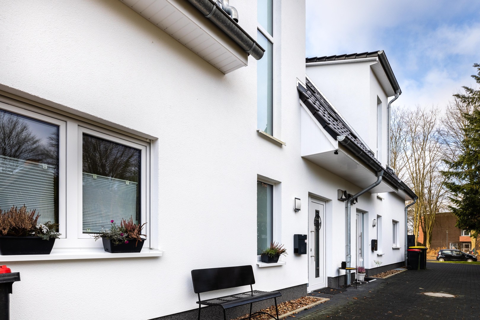 Property thumbnail 2