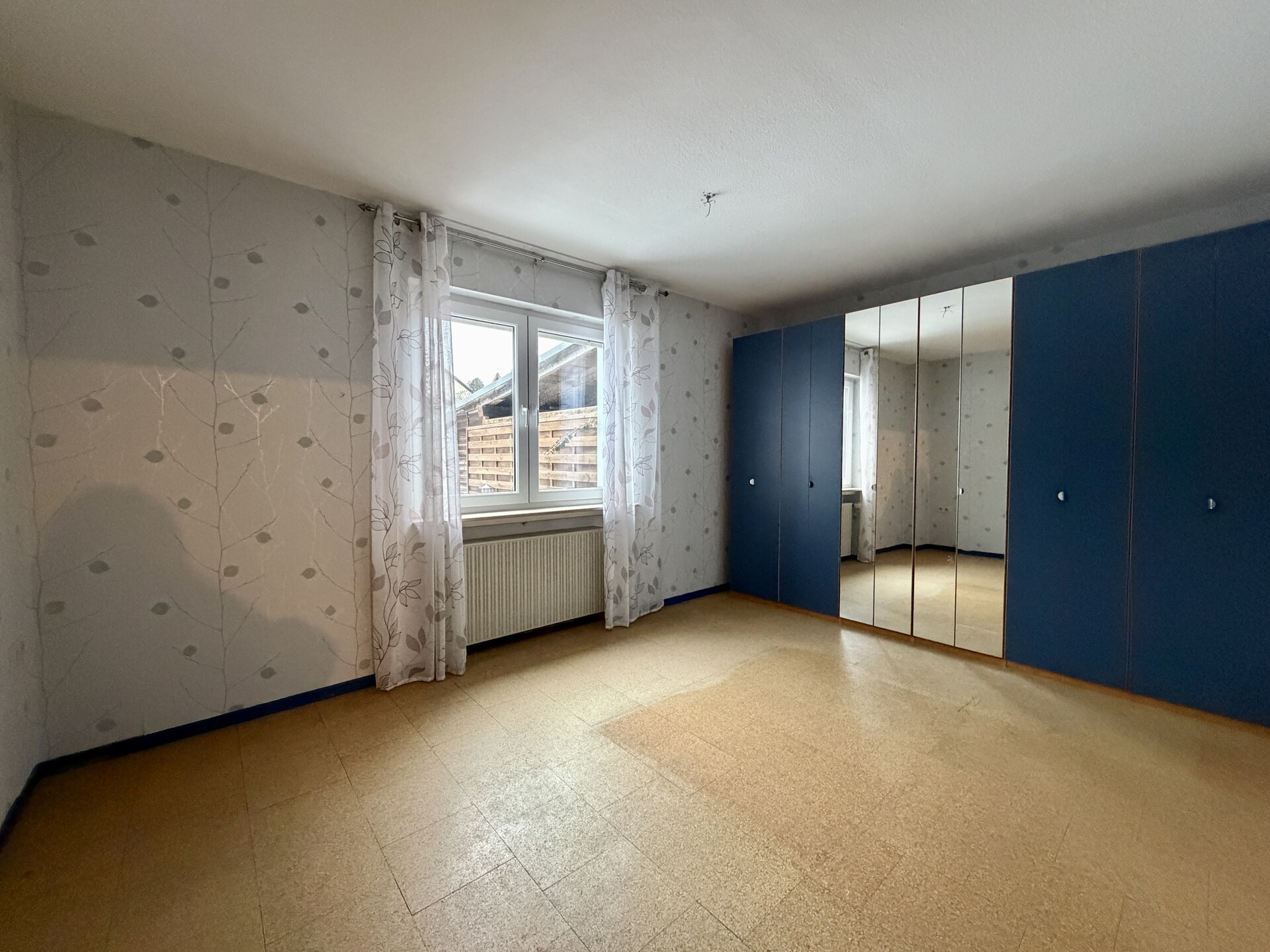 Wohnen mit Weitblick: Einfamilienhaus mit Einliegerwohnung in Knüllwald! Keine Käuferprovision! – Knüllwald / Remsfeld – Vorschaubild 11