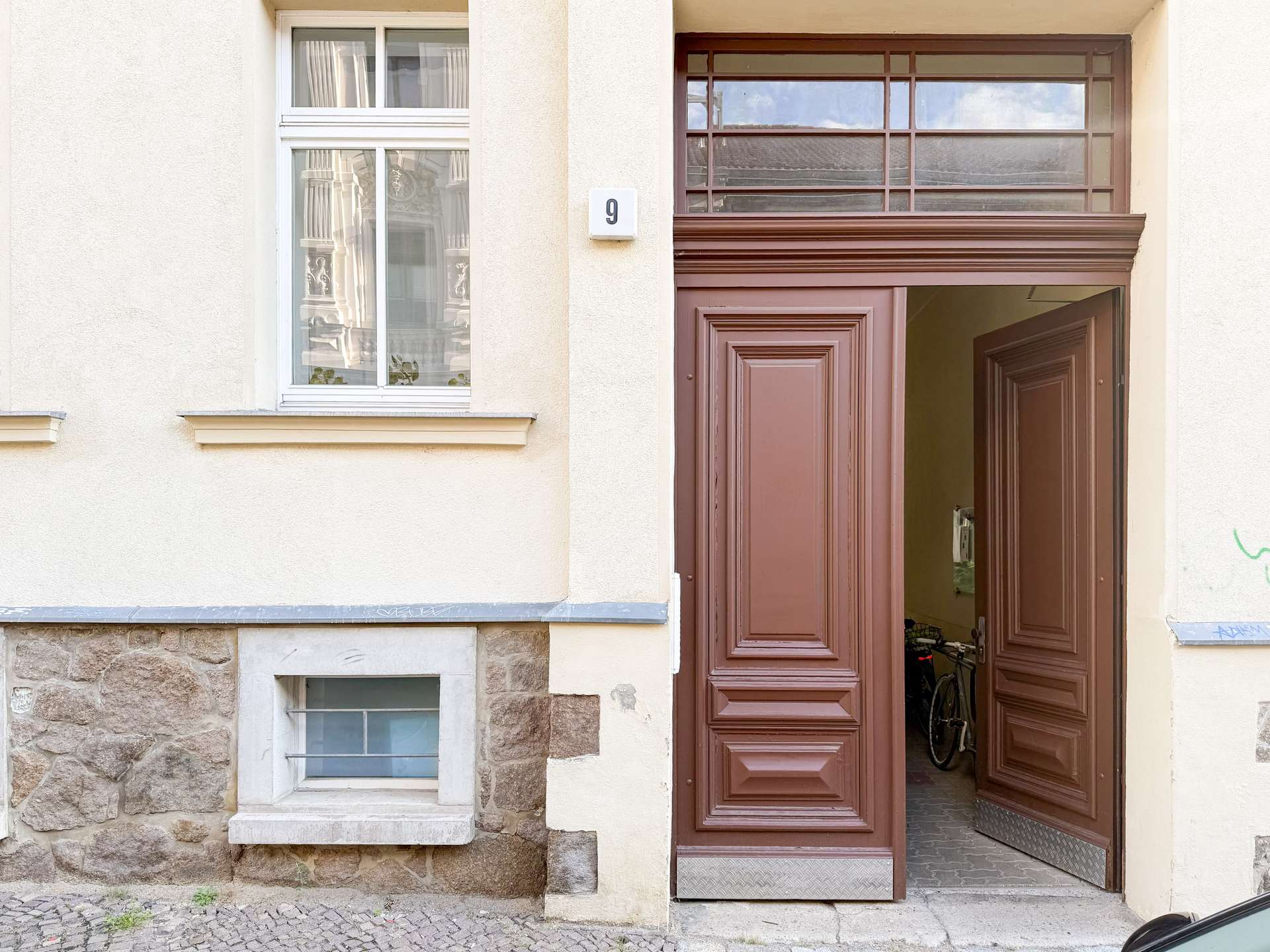 Property thumbnail 3