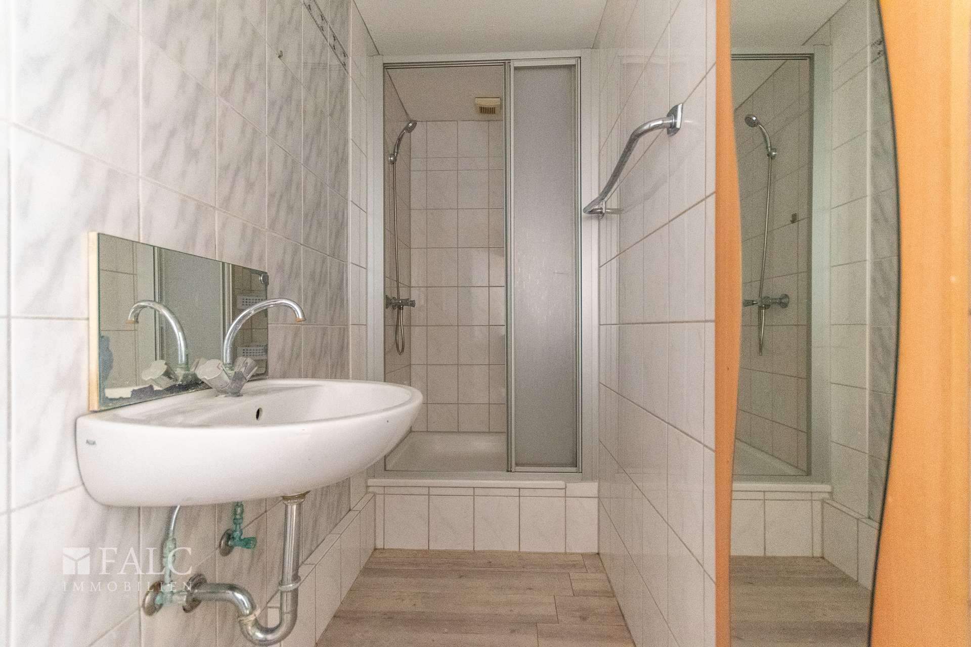 „Mitten in Krefeld, mitten im Leben – großzügige Wohnung mit Charakter, Charme & Erkerbonus!“ – Krefeld – Vorschaubild 11