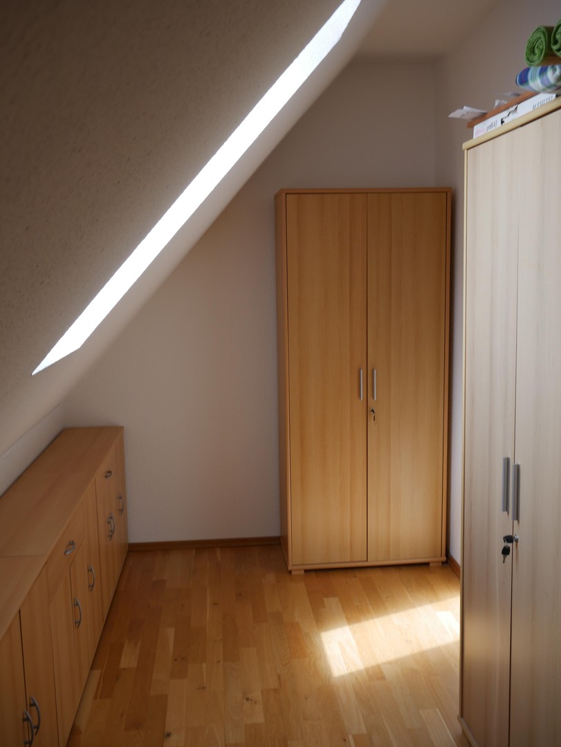 Hochwertig, Modern, in einmaliger grüner Lage – Leer – Vorschaubild 23