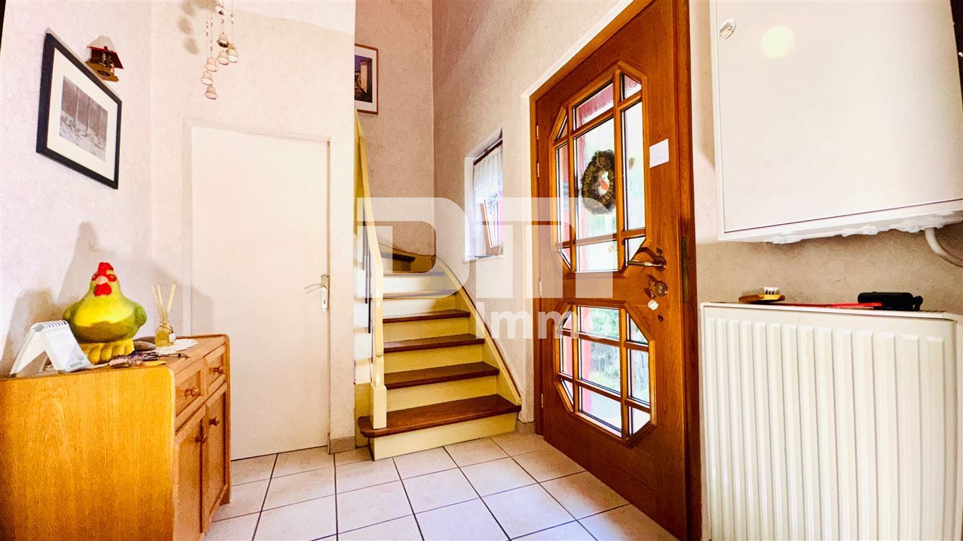 Modernisiertes Einfamilienhaus auf riesigem Grundstück mit Carport und Nebengebäude – Steinheim , Westf – Vorschaubild 8
