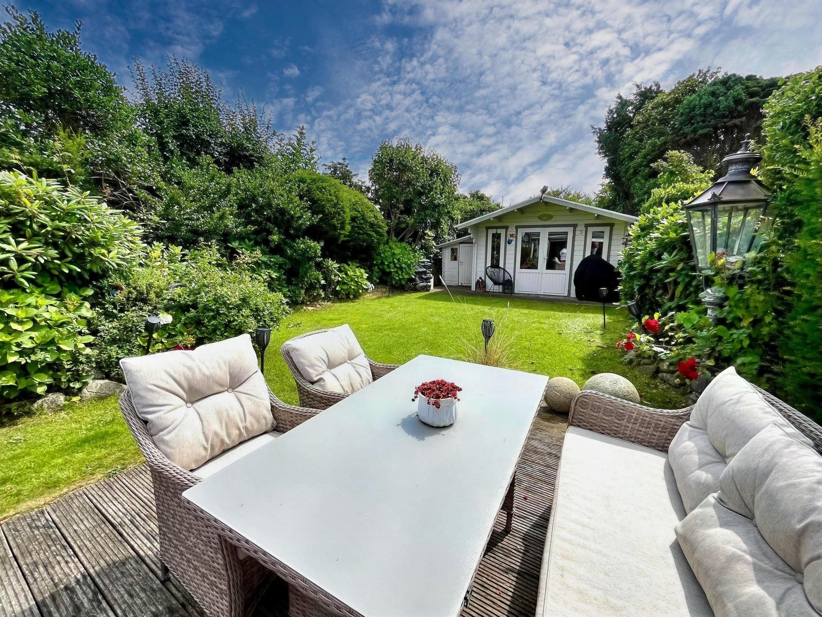 Mit Wintergarten und Dachterrasse-Großzügige Doppelhaushälfte am Ortsrand zu Westerland – Sylt – Vorschaubild 17