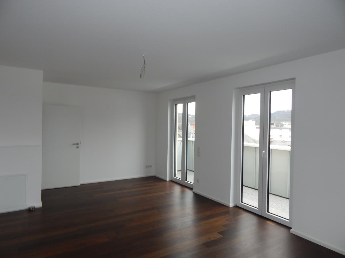 Blick über die Stadt- Altersgerechte helle Penthousewohnung an der Fußgängerzone – Trier – Vorschaubild 11