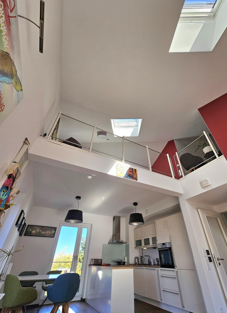 !provisionsfrei! - lichtdurchflutete Maisonettewohnung im Trendviertel Harburger Binnenhafen