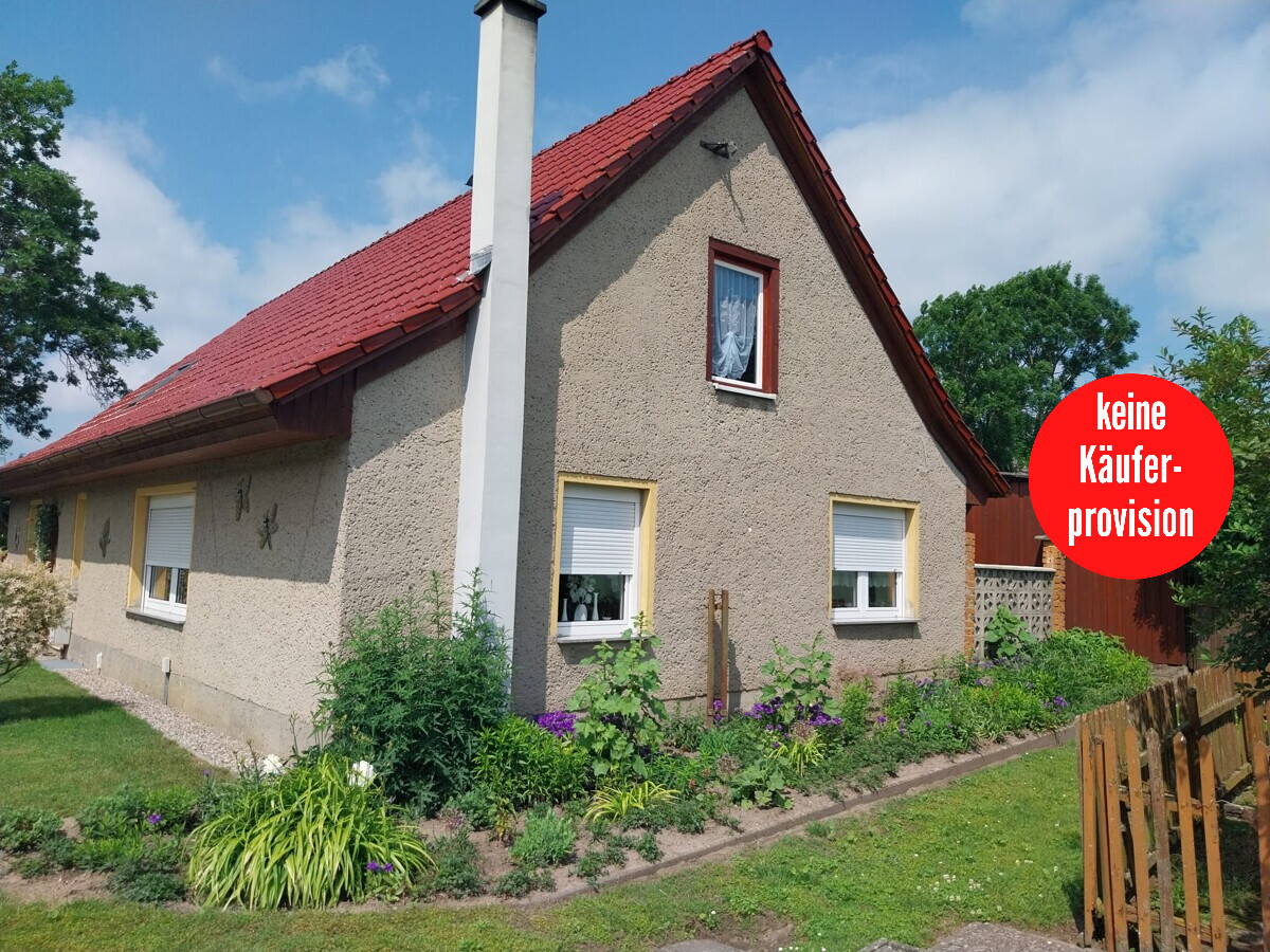HORN IMMOBILIEN ++ freistehendes Einfamilienhaus in Pasenow bei Woldegk – Woldegk / Pasenow – Bild 1 von 11