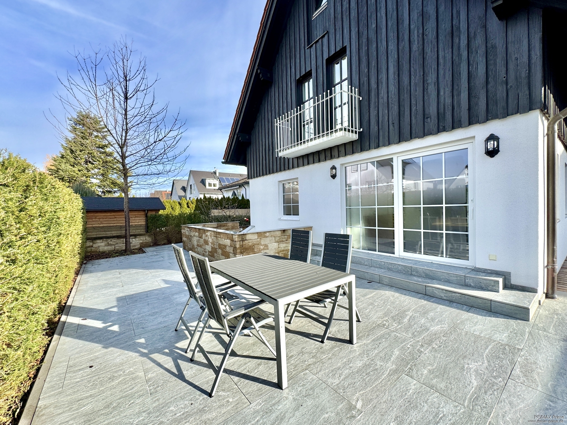 Property thumbnail 3