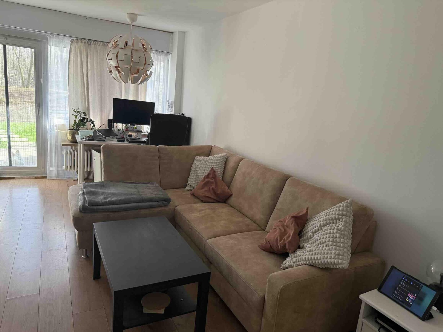 Property thumbnail 2