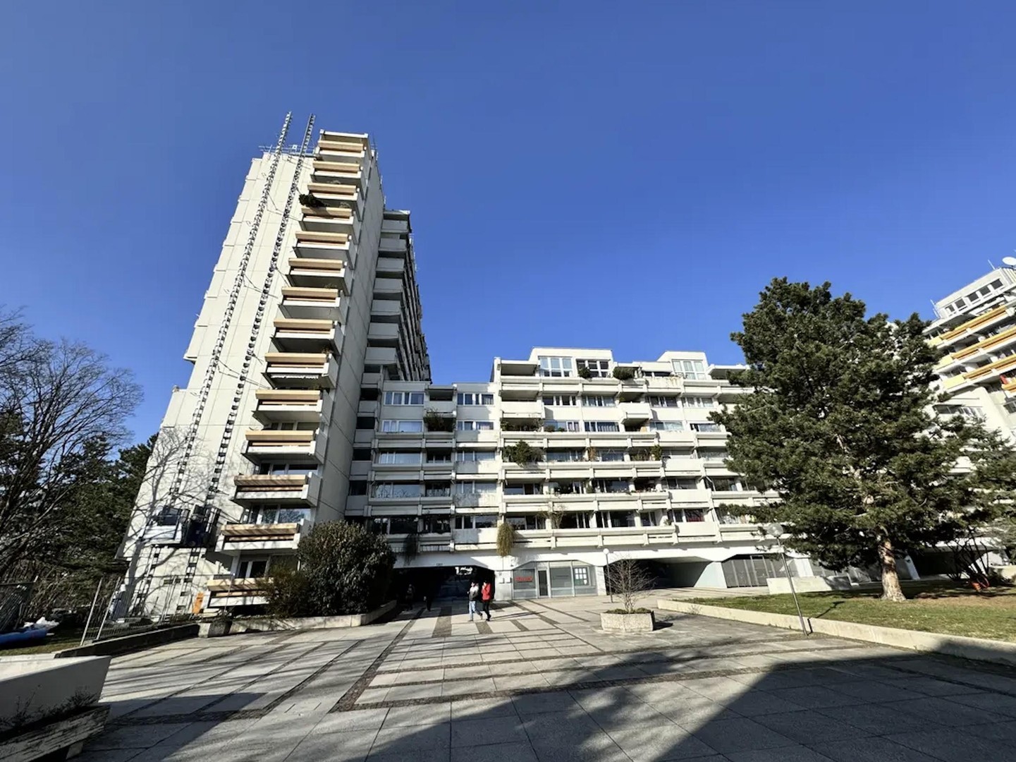 Property thumbnail 19