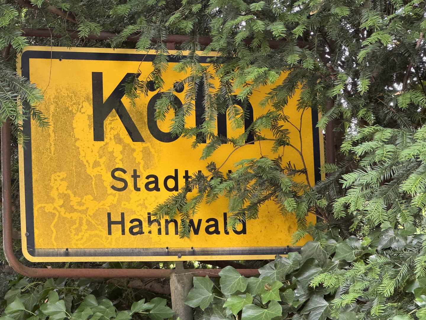 Traumgrundstück mit Architektenvilla