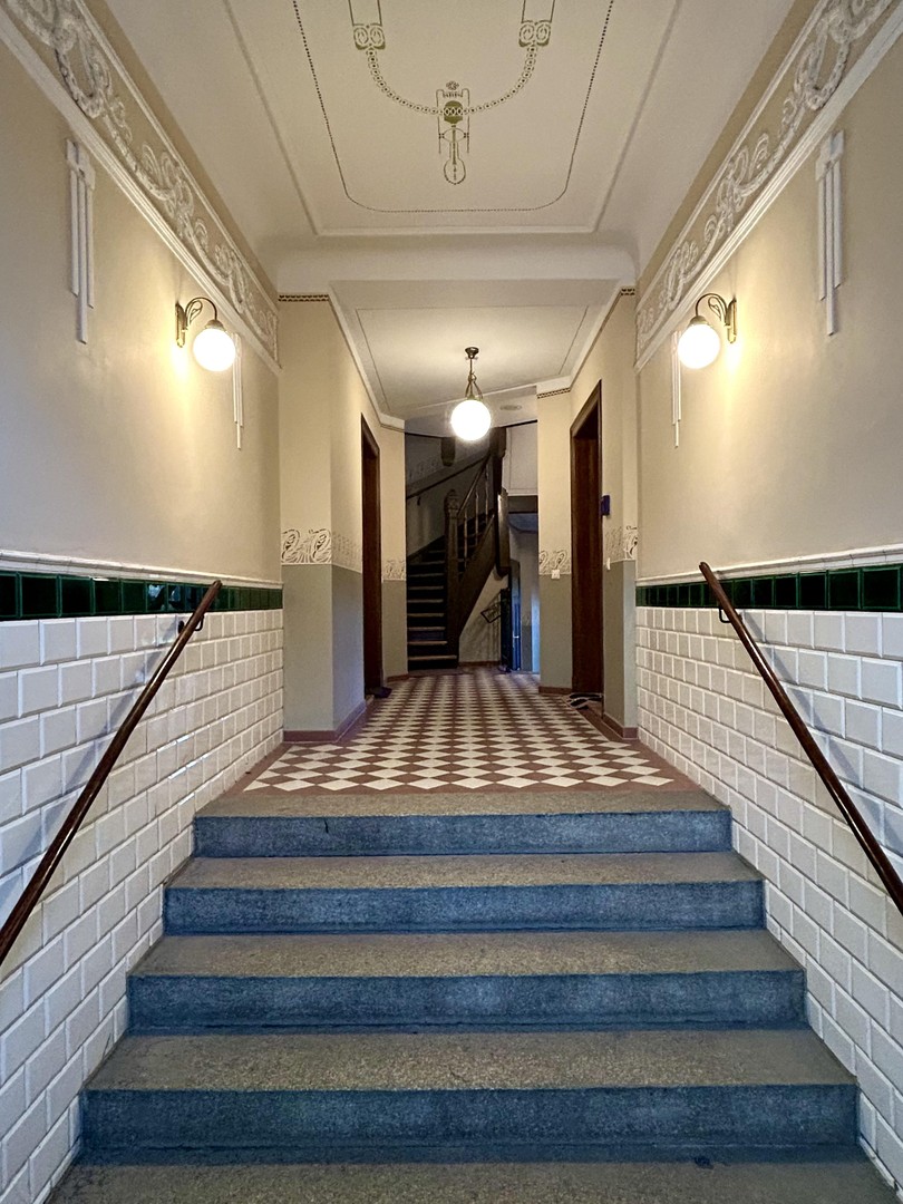 Property thumbnail 12