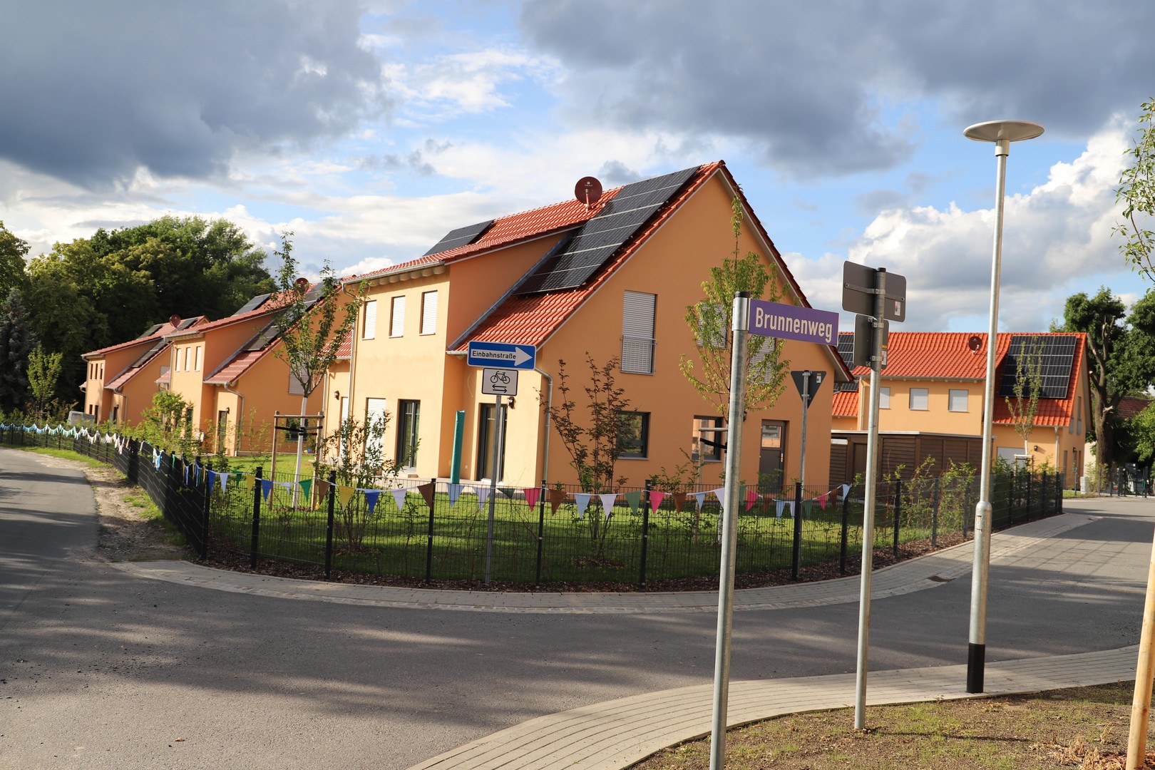 Property thumbnail 2