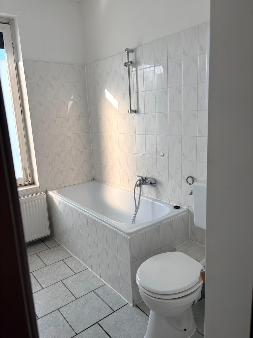 Property thumbnail 10