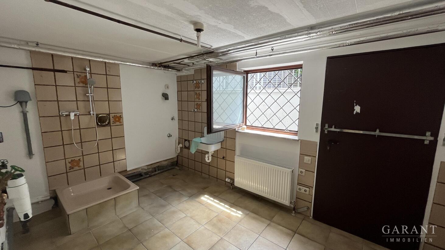 Einfamilienhaus mit traumhaften Garten – Reinheim – Vorschaubild 11