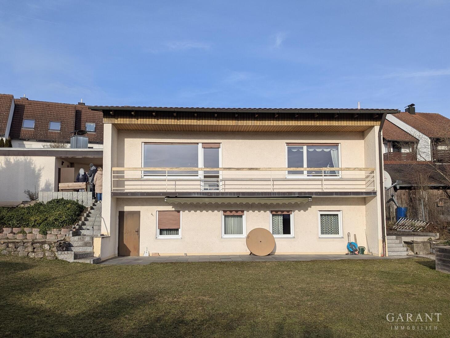 Hanghaus mit vielen Möglichkeiten – Lappersdorf – Bild 1 von 19