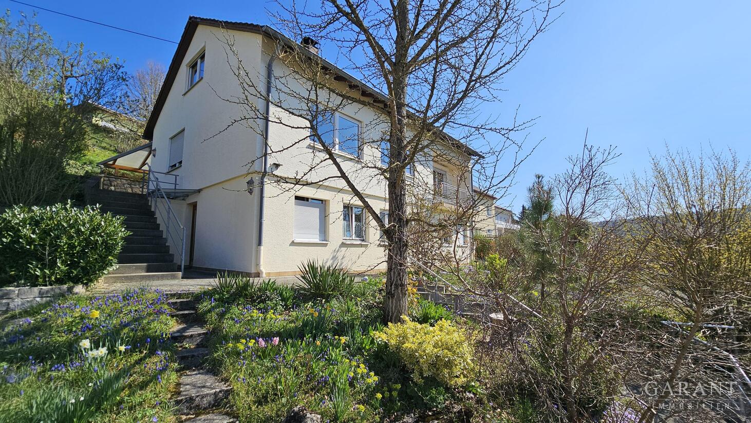 Haus mit ELW - gepflegt und viel Platz! – Schöntal – Bild 1 von 19