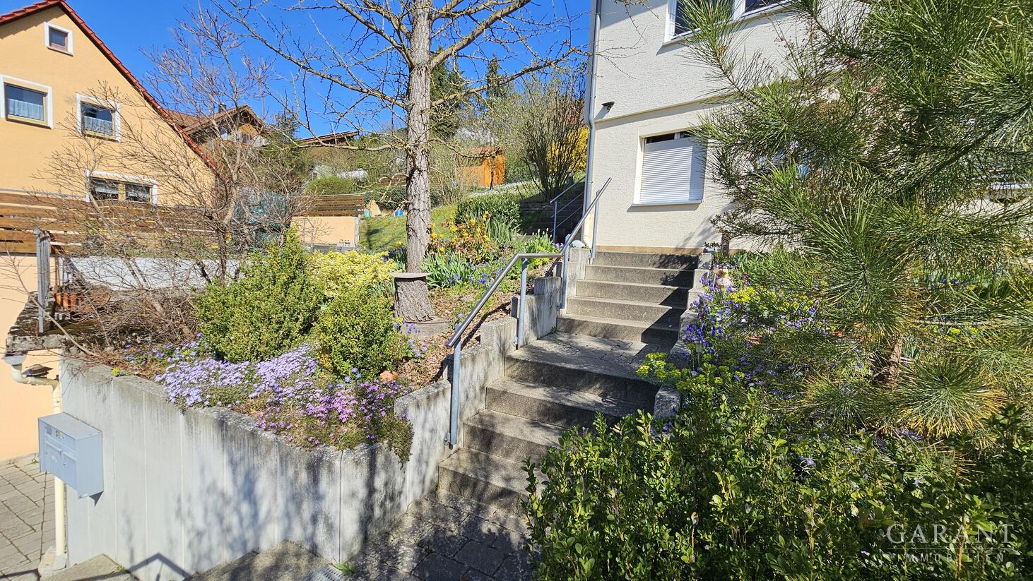 Haus mit ELW - gepflegt und viel Platz! – Schöntal – Vorschaubild 3