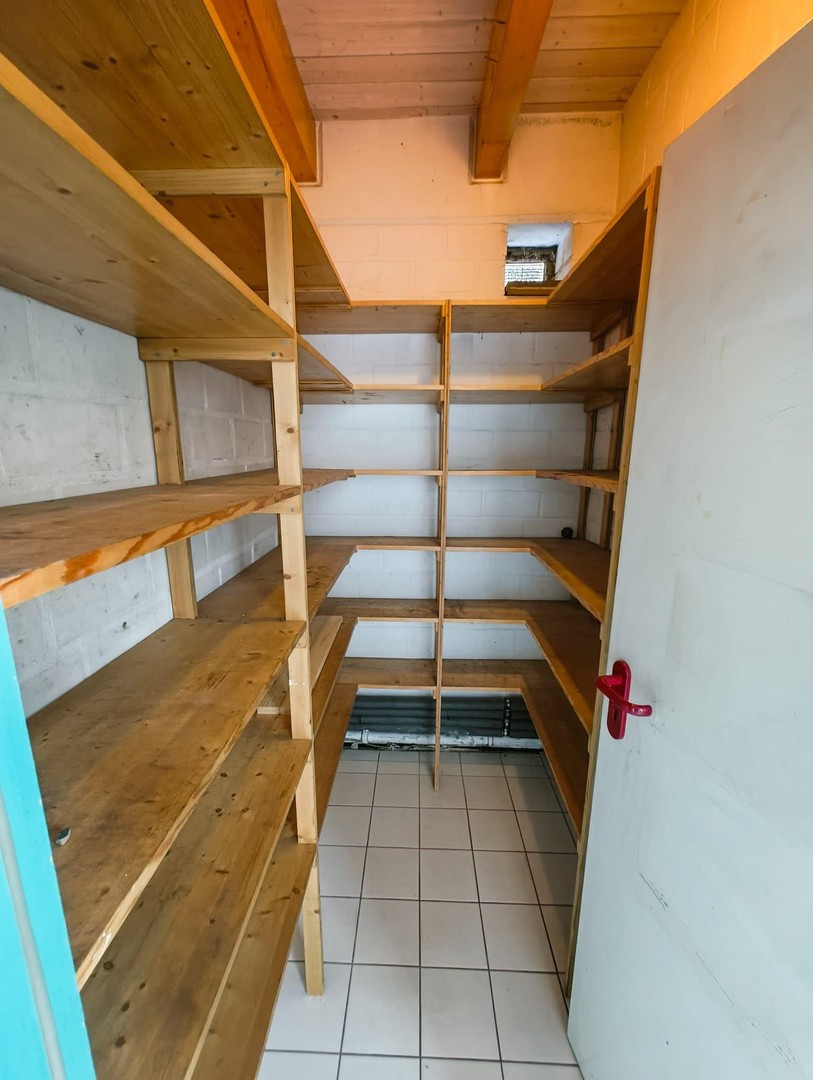 Property thumbnail 7