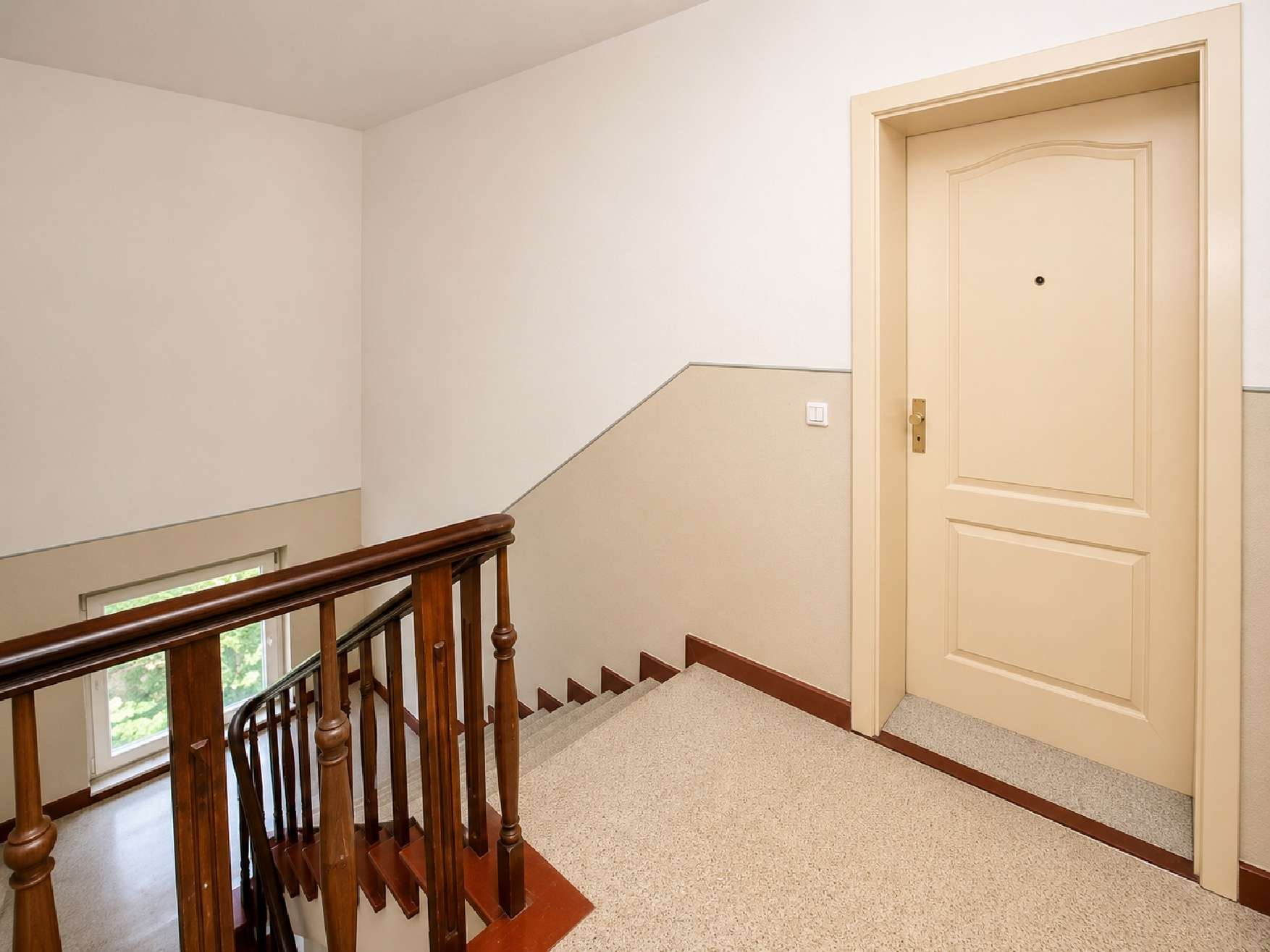 3-Zimmer-Wohnung mit separater Küche, Badewanne, Laminat – Magdeburg – Vorschaubild 8