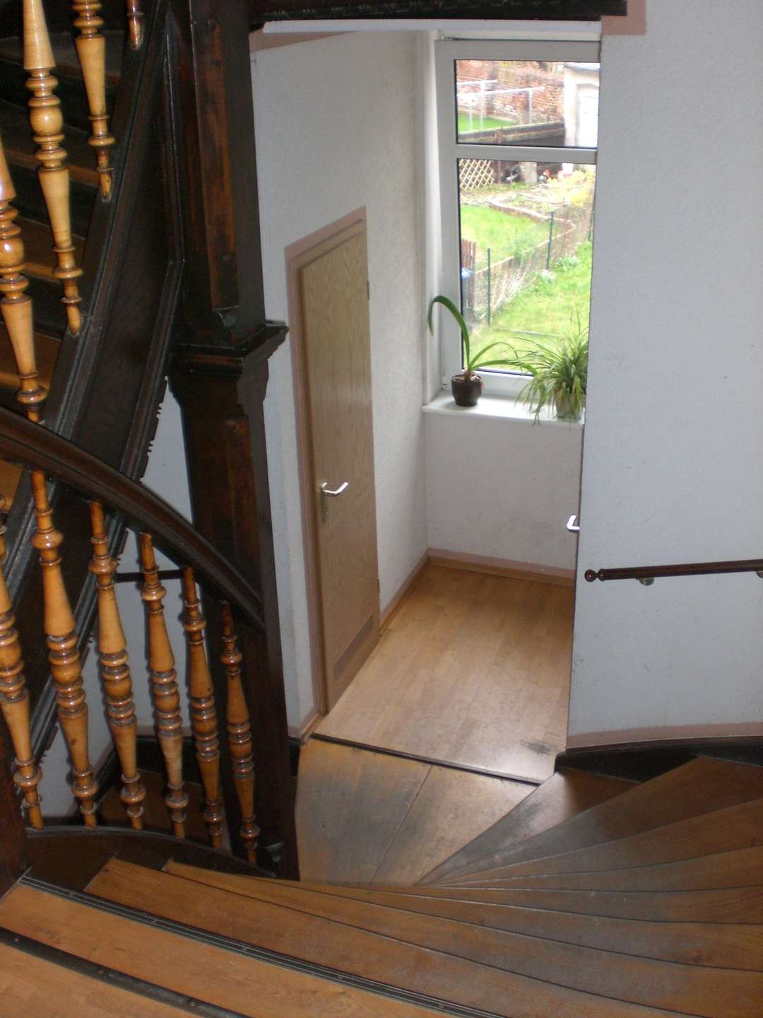 Property thumbnail 12