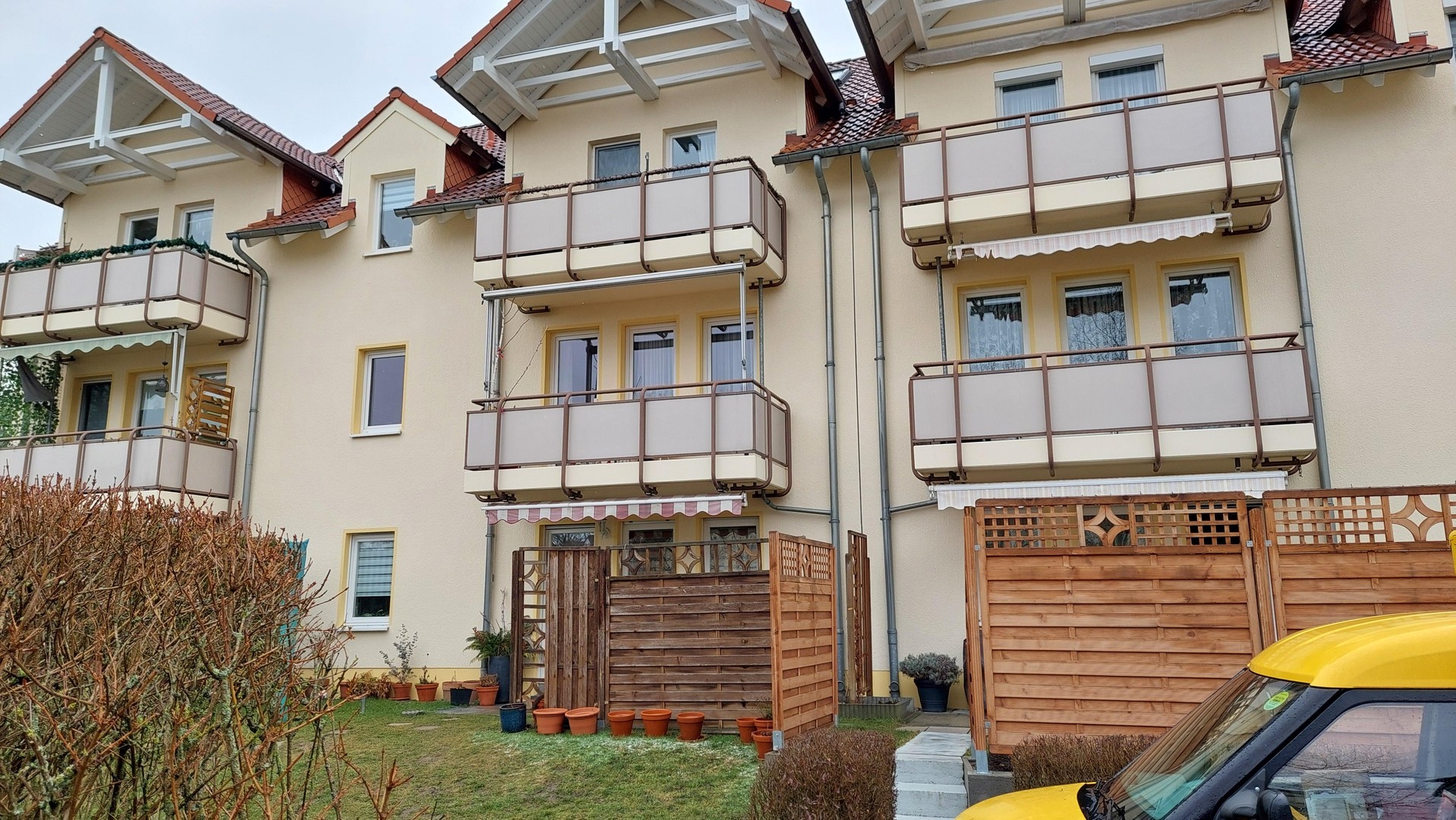 Property thumbnail 2