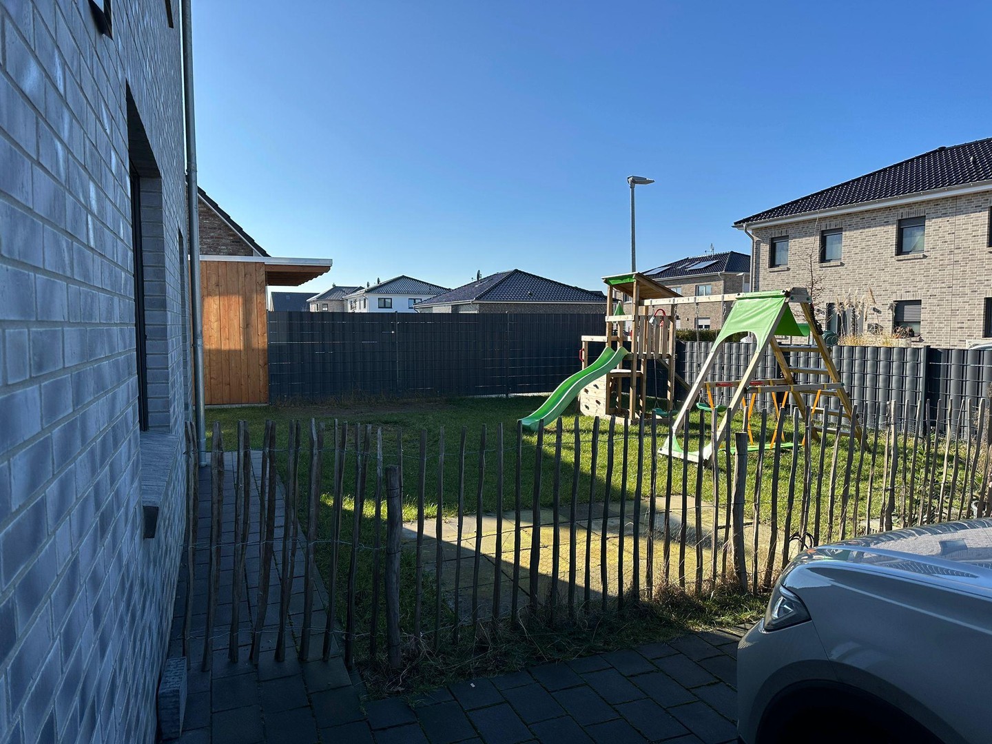 Property thumbnail 2