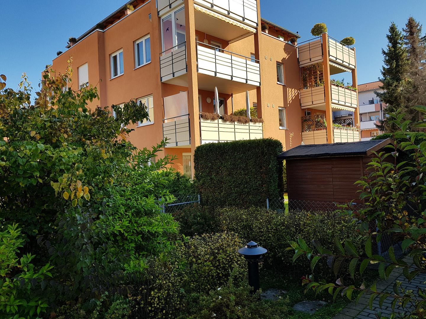 Leben...Wohnen...Genießen. Ruhig, grün und zentral - Exklusive Gartenwohnung, die begeistert